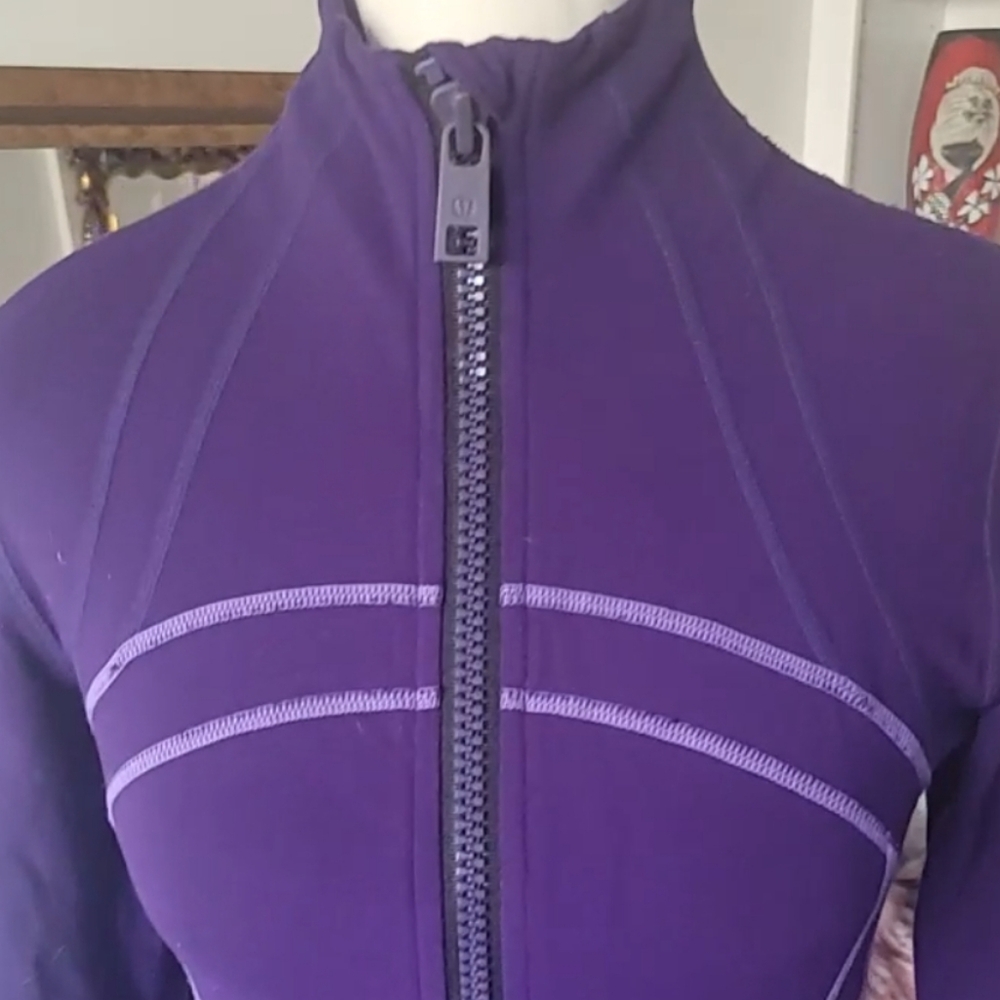 LULULEMON Define Jacket - Picture 8 of 8